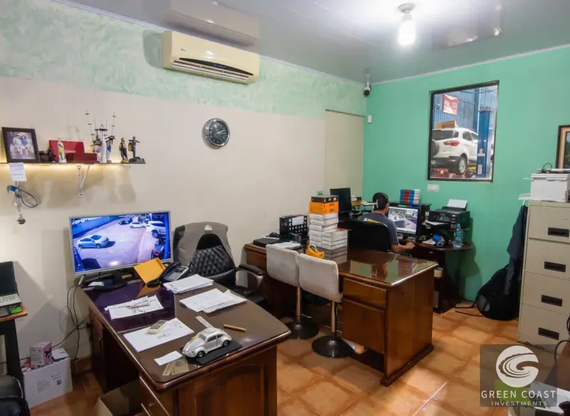 Turnkey Auto Shop & 3-BR Home: High-Yield Investment in Herradura — view 2, Herradura, Garabito, Costa Rica