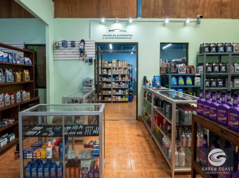 Turnkey Auto Shop & 3-BR Home: High-Yield Investment in Herradura — view 9, Herradura, Garabito, Costa Rica