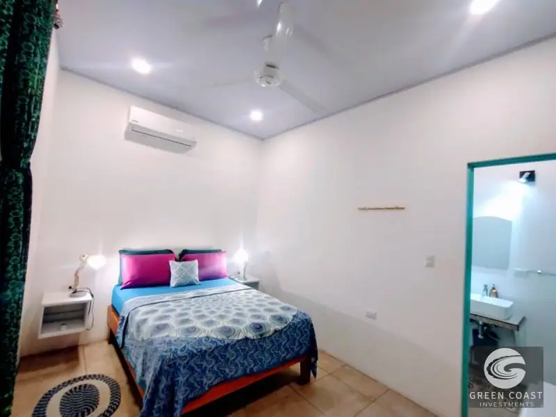 Tropical 11-Bedroom Boutique Hostel in Jaco – Prime Investment Near the Beach — view 9, Jacó, Garabito, Costa Rica