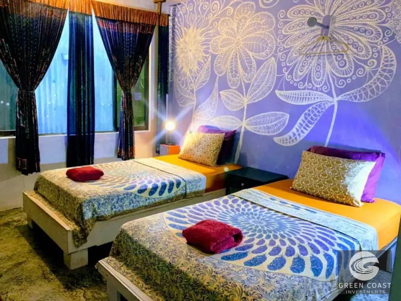 Tropical 11-Bedroom Boutique Hostel in Jaco – Prime Investment Near the Beach — view 10, Jacó, Garabito, Costa Rica