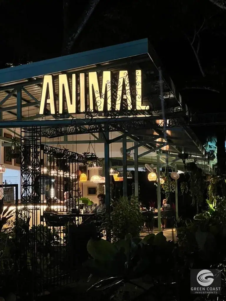 Turnkey Beachfront-Area Restobar & Wine Bar in Playa Hermosa – Prime Commercial Investment — view 4, Playa Hermosa, Garabito, Costa Rica