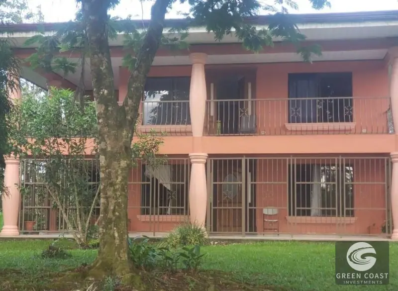 Spacious 6-Bedroom Cariari Estate with Mountain Views Near Tortuguero — view 2, Cariari, Pococí, Costa Rica