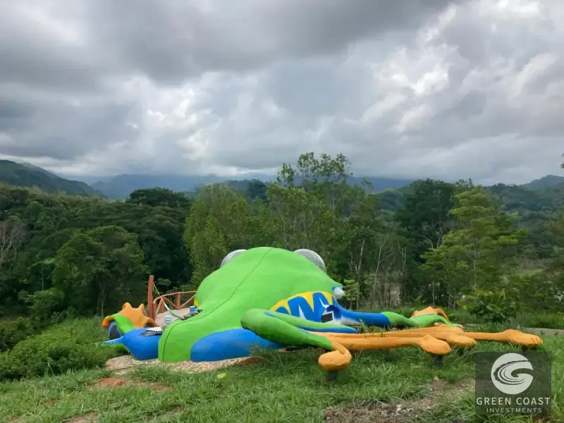 Whimsical Frog-Shaped Studio on 4 Hectares with River Access and Mountain Views in Parrita — view 9, Parrita, Parrita, Costa Rica