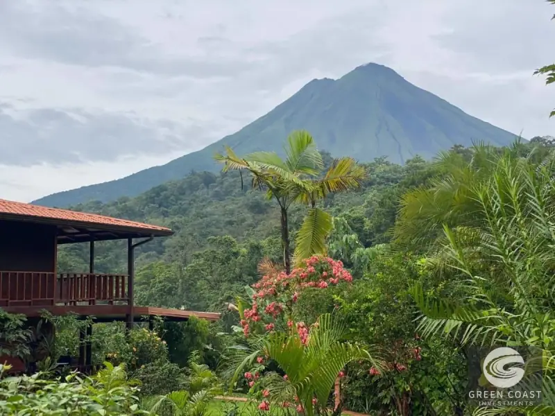 Arenal Volcano View Estate: 5-Bed Boutique Hotel & Development Land in La Fortuna — view 2, La Fortuna, San Carlos, Costa Rica