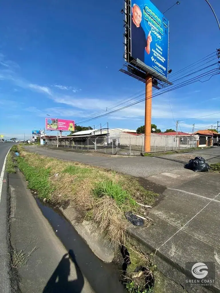Prime Commercial Lot Near SJO Airport with High-Traffic Highway Exposure — view 2, Río Segundo, Alajuela, Costa Rica