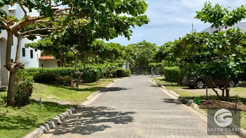 Prime Corner Surf Lot Steps from Playa Hermosa Beach | Green Coast Investments — view 1, Playa Hermosa, Garabito, Costa Rica