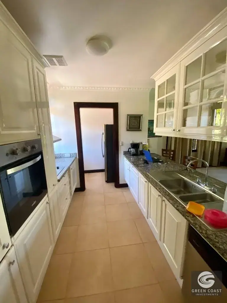 Palo Seco Beachfront Estate: 5-Bed Mediterranean Villa with Pool & Guest House — view 4, Parrita, Parrita, Costa Rica