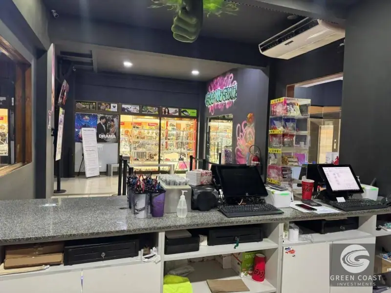 Prime Commercial Event & Retail Venue on Playa Jacó Main Strip — view 8, Garabito, Costa Rica