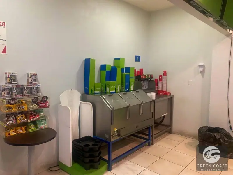 Prime Commercial Event & Retail Venue on Playa Jacó Main Strip — view 9, Garabito, Costa Rica