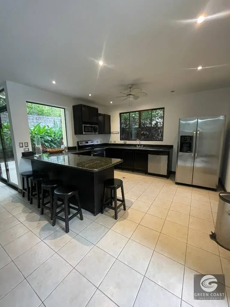 3-BR Costa Rica Villa with Private Jacuzzi & Mountain Views near Punta Leona — view 4, Garabito, Costa Rica