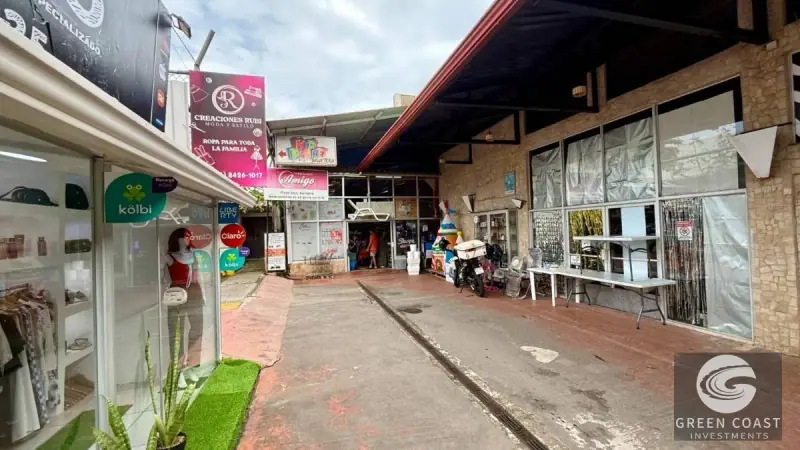 Prime Jaco Mixed-Use Commercial Center: 15 Shops, 7 Apartments & House with High Yield Potential — view 7, Jacó, Garabito, Costa Rica