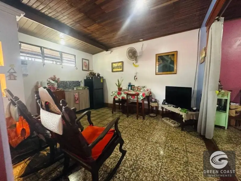 Prime Esparza Downtown Home with Rental Apartment & Commercial Potential — view 10, Espíritu Santo, Esparza, Costa Rica