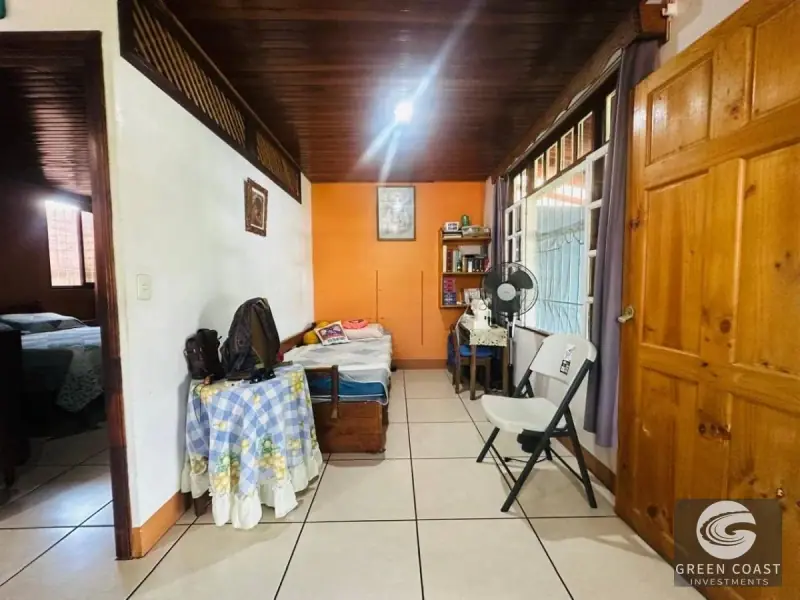 Prime Esparza Downtown Home with Rental Apartment & Commercial Potential — view 15, Espíritu Santo, Esparza, Costa Rica