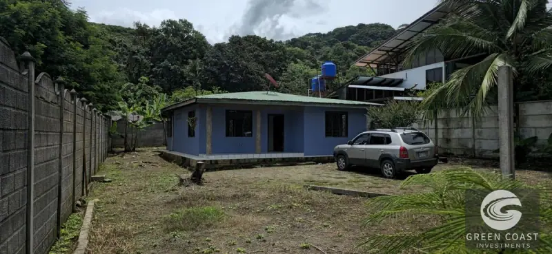 Modern Concrete Home on Spacious Lot Near Playa Linda | Prime Investment in Hatillo — view 4, Dominical, Costa Rica