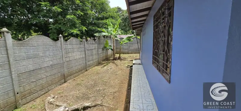 Modern Concrete Home on Spacious Lot Near Playa Linda | Prime Investment in Hatillo — view 8, Dominical, Costa Rica