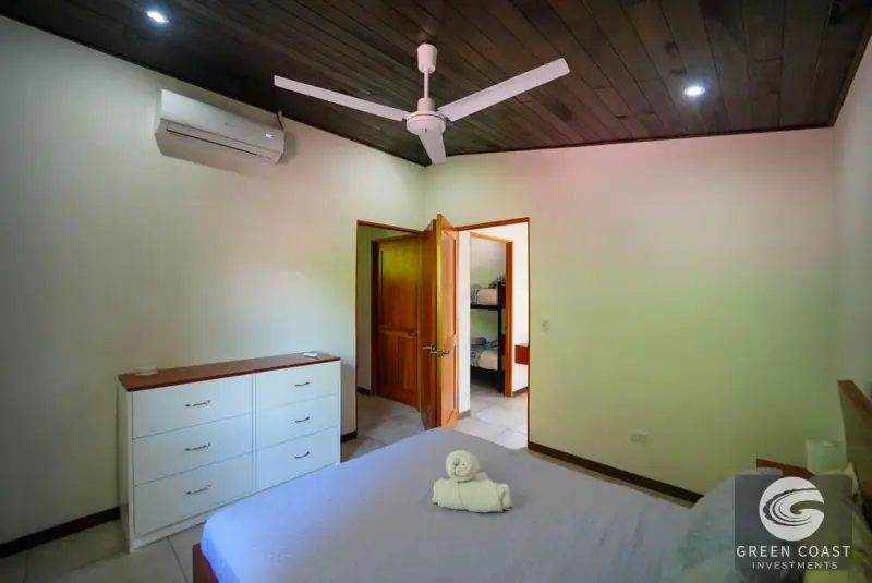 Dominicalito Bay Multi-Unit Surf Villas: Turnkey Income Property Steps from the Beach — view 15, Dominical, Costa Rica