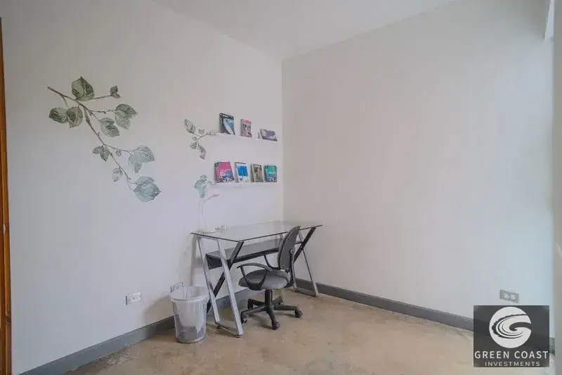 Modern 2BR Townhouse with Large Private Garden in Exclusive Santa Ana Gated Community photo 30