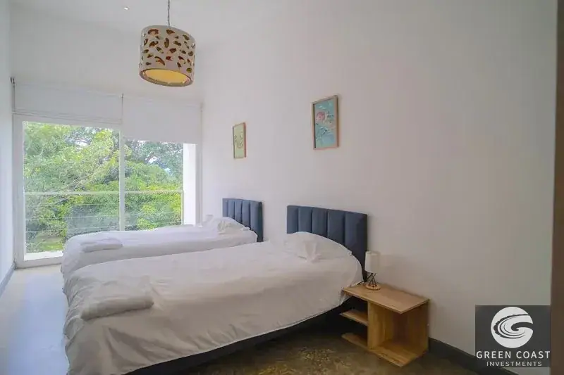 Modern 2BR Townhouse with Large Private Garden in Exclusive Santa Ana Gated Community photo 31