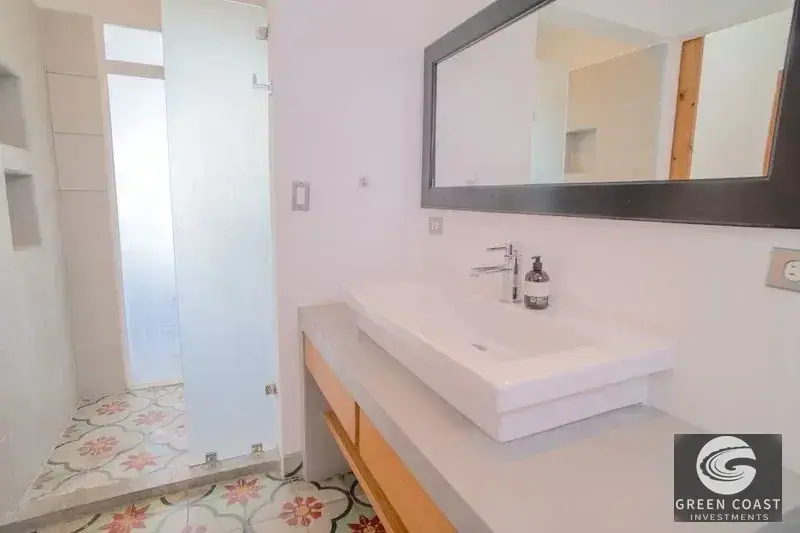Modern 2BR Townhouse with Large Private Garden in Exclusive Santa Ana Gated Community photo 33