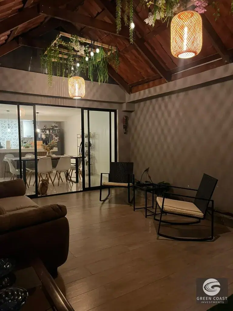 Alajuela Corner Property: Renovated 3BR Home plus Income-Generating Commercial Space — view 4, Alajuela, Costa Rica