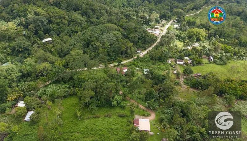 Tinamaste Commercial & Residential Lot: Active Business Space with Mountain Views — view 1, Pérez Zeledón / San Isidro, Costa Rica