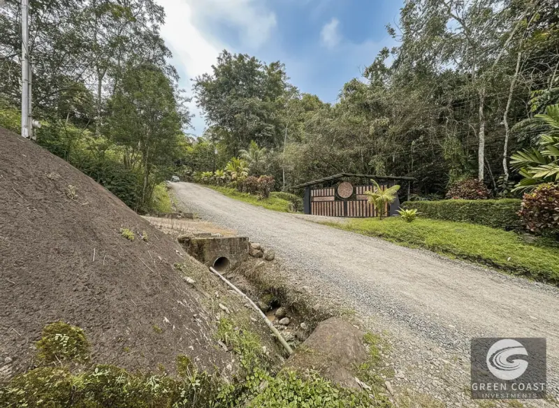 Tinamaste Commercial & Residential Lot: Active Business Space with Mountain Views — view 8, Pérez Zeledón / San Isidro, Costa Rica