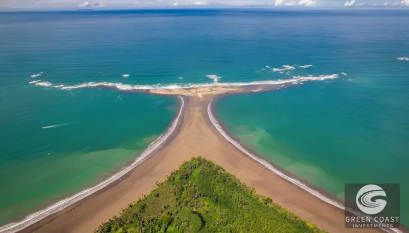 Dominicalito Commercial Hub: Active Mini-Super & Dual Apartments Near the Beach — view 6, Dominicalito, Osa, Costa Rica