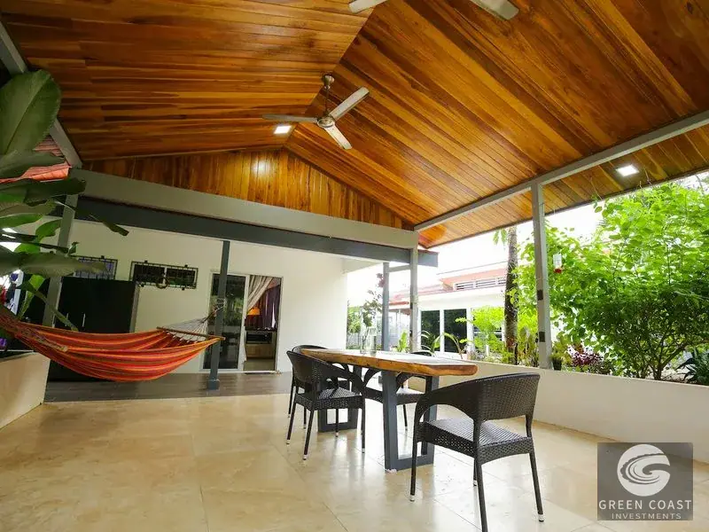 Income-Generating Commercial Estate with Restaurant, Home & Ocean-View Expansion Potential near Dominical — view 13, Dominical, Costa Rica