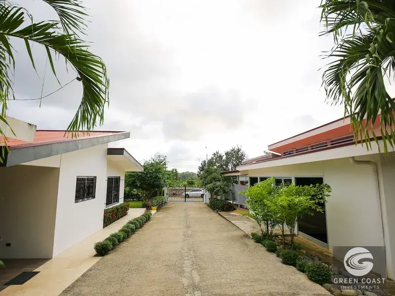 Income-Generating Commercial Estate with Restaurant, Home & Ocean-View Expansion Potential near Dominical — view 19, Dominical, Costa Rica