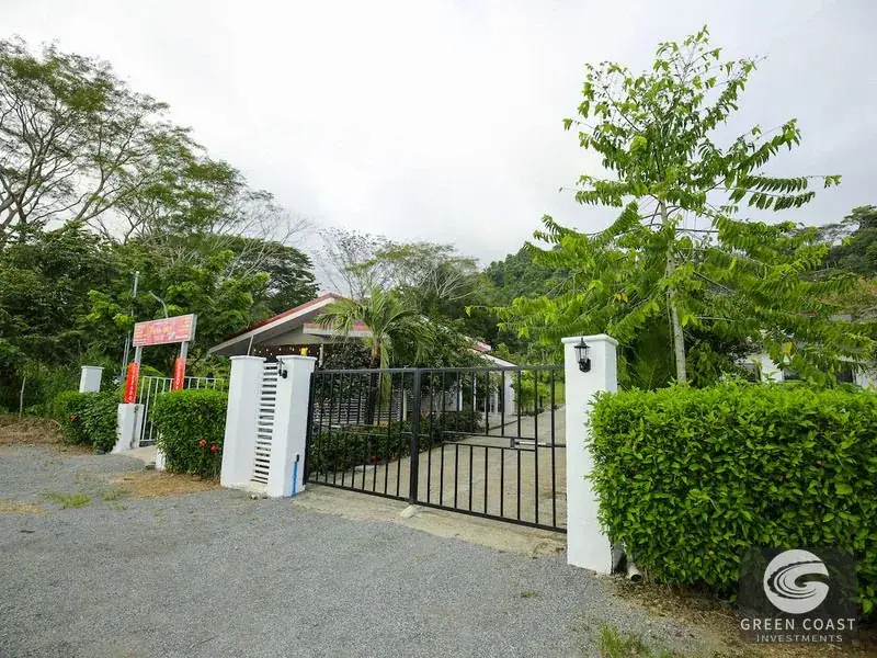 Income-Generating Commercial Estate with Restaurant, Home & Ocean-View Expansion Potential near Dominical — view 27, Dominical, Costa Rica
