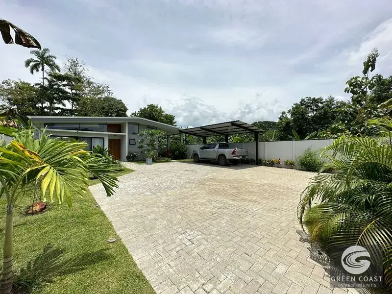 Modern Luxury Villa with Pool: Walk to Uvita Beach — view 4, Uvita, Costa Rica