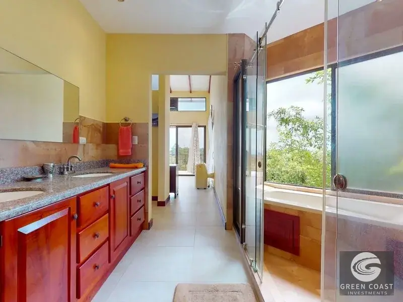 Luxury 3BR Ocean-View Villa with Private Pool in Exclusive Chontales, Ojochal — view 15, Ojochal, Costa Rica