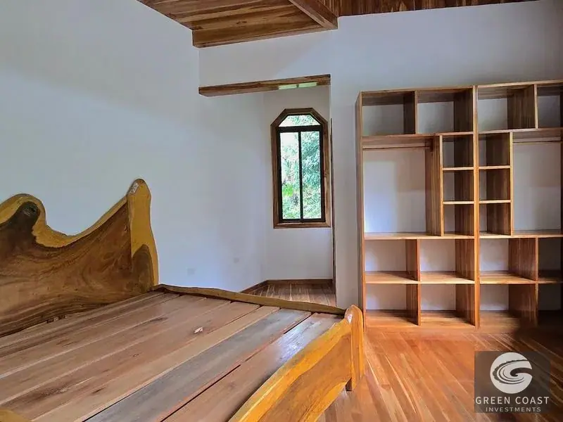Luxury Exotic Hardwood Villa with Panoramic Mountain Views and Natural Creek Pool in Tinamastes — view 16, Dominical, Costa Rica