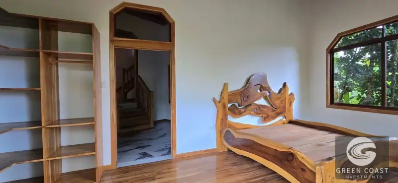 Luxury Exotic Hardwood Villa with Panoramic Mountain Views and Natural Creek Pool in Tinamastes — view 47, Dominical, Costa Rica
