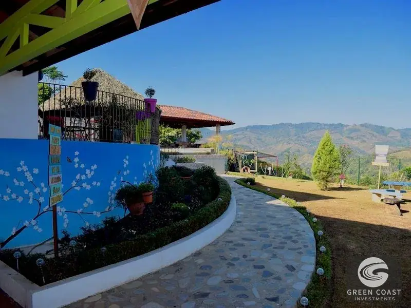 Modern Ridge-Top Villa with Panoramic Valley Views, Pool, and Fruit Orchards in Perez Zeledon — view 3, Perez Zeledon, Costa Rica