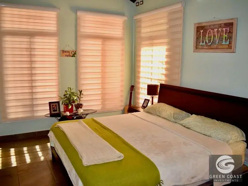 Modern Ridge-Top Villa with Panoramic Valley Views, Pool, and Fruit Orchards in Perez Zeledon — view 9, Perez Zeledon, Costa Rica