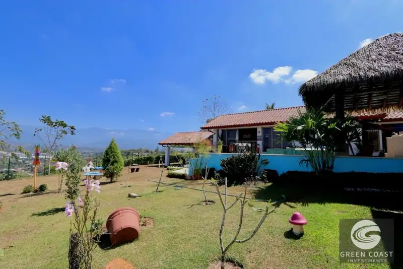 Modern Ridge-Top Villa with Panoramic Valley Views, Pool, and Fruit Orchards in Perez Zeledon — view 32, Perez Zeledon, Costa Rica