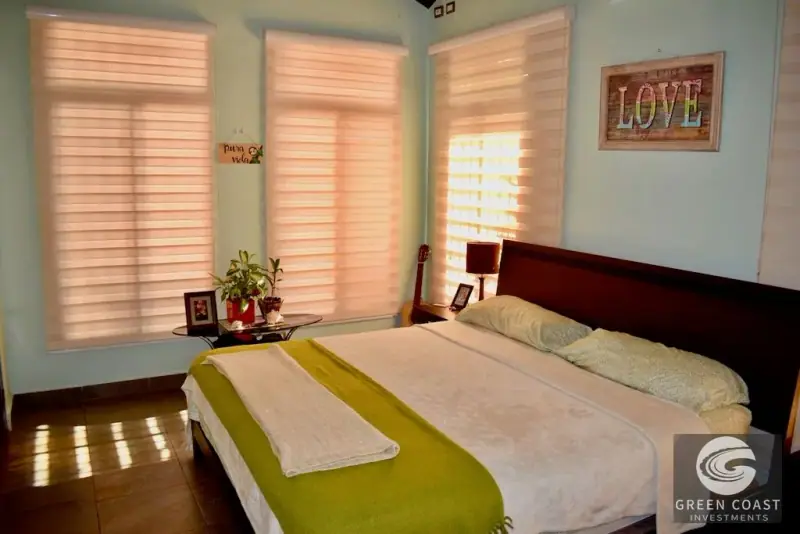 Modern Ridge-Top Villa with Panoramic Valley Views, Pool, and Fruit Orchards in Perez Zeledon — view 40, Perez Zeledon, Costa Rica