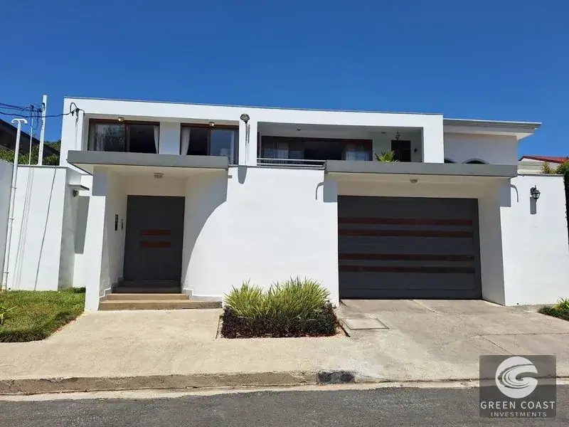 Furnished 3-BR Santa Elena Oasis with Pool, Mountain Views & Detached Garage — view 34, Perez Zeledon, Costa Rica
