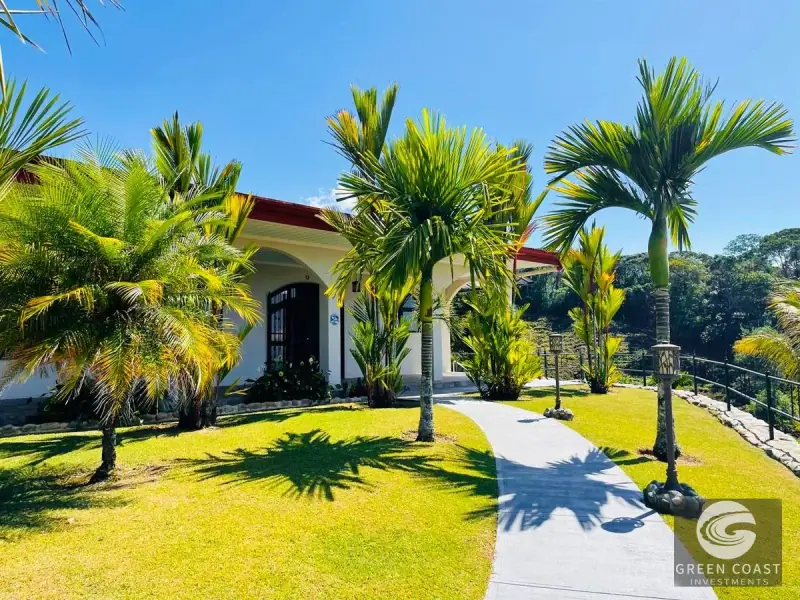 Furnished 3-BR Santa Elena Oasis with Pool, Mountain Views & Detached Garage — view 36, Perez Zeledon, Costa Rica