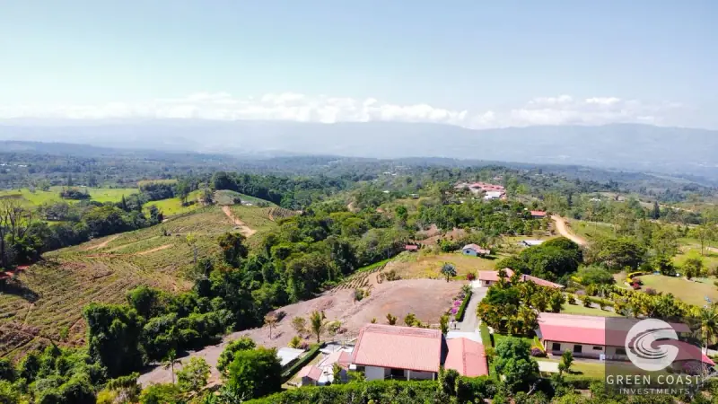 Furnished 3-BR Santa Elena Oasis with Pool, Mountain Views & Detached Garage — view 42, Perez Zeledon, Costa Rica
