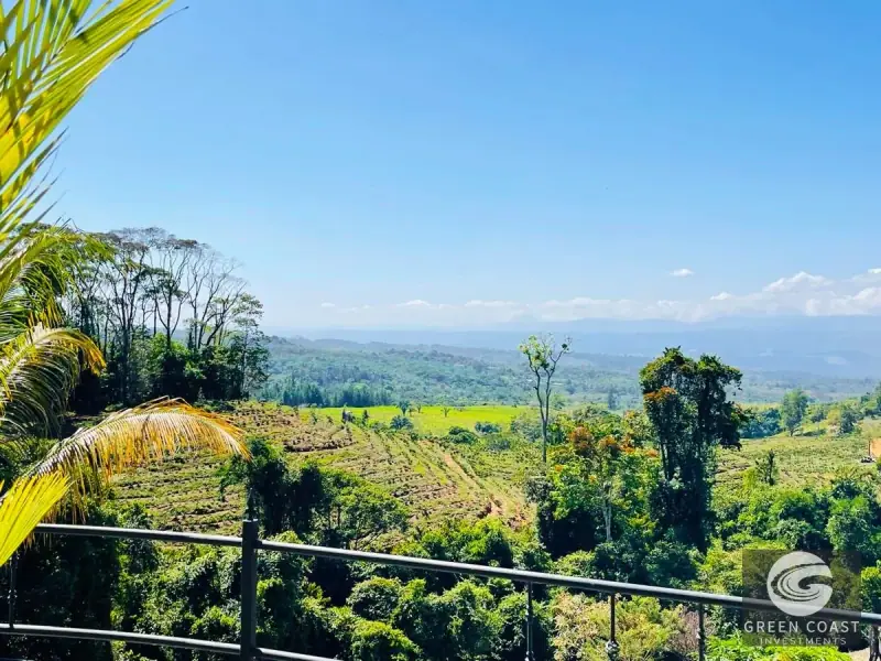 Furnished 3-BR Santa Elena Oasis with Pool, Mountain Views & Detached Garage — view 45, Perez Zeledon, Costa Rica