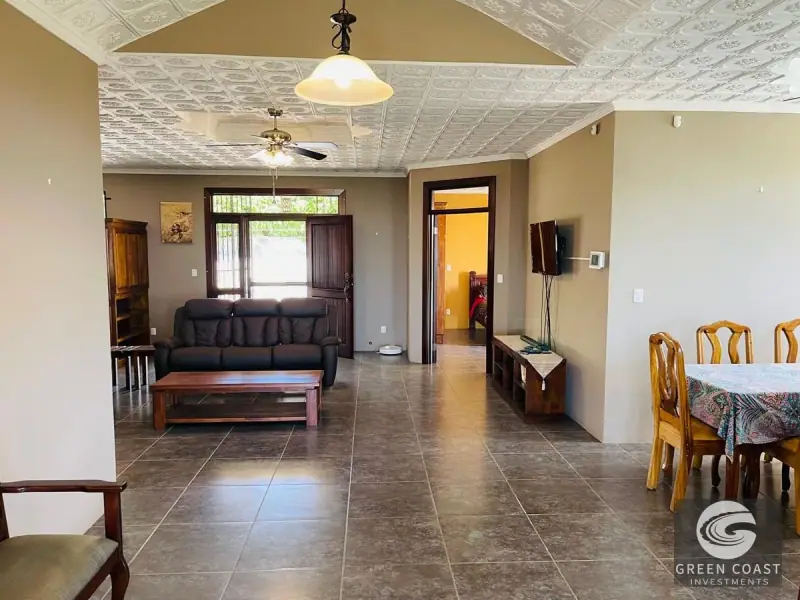 Furnished 3-BR Santa Elena Oasis with Pool, Mountain Views & Detached Garage — view 51, Perez Zeledon, Costa Rica