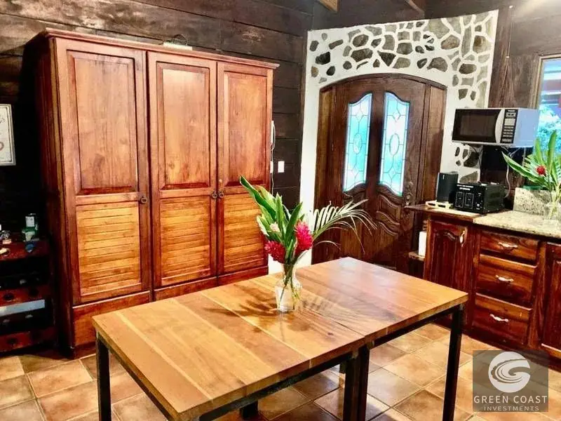 Ojochal Riverfront Estate with Private Pool, Guest Lot and Lush Tropical Gardens — view 21, Ojochal, Costa Rica