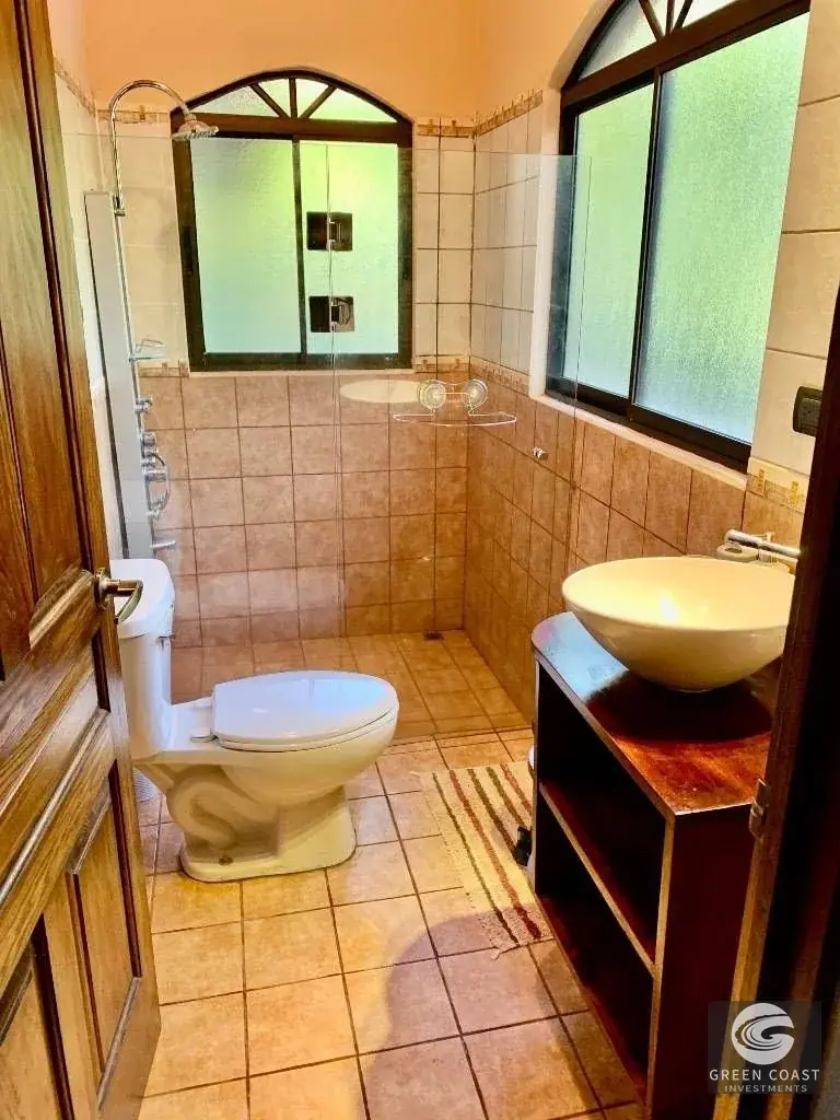 Ojochal Riverfront Estate with Private Pool, Guest Lot and Lush Tropical Gardens — view 44, Ojochal, Costa Rica