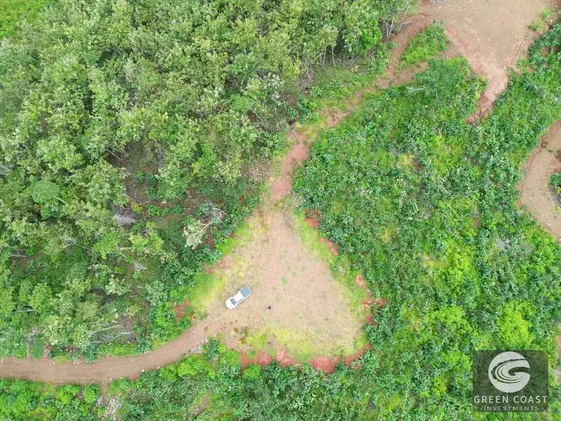 Ocean-View Parrita Farm: 43-Acre Coastal Paradise with Waterfalls & Building Sites — view 1, Parrita, Costa Rica