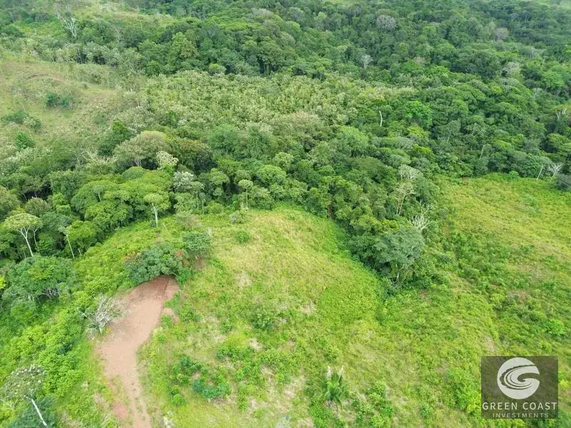 Ocean-View Parrita Farm: 43-Acre Coastal Paradise with Waterfalls & Building Sites — view 3, Parrita, Costa Rica