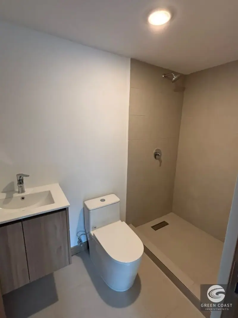 New beachfront 3 bedroom condo for only $180,000!! photo 33