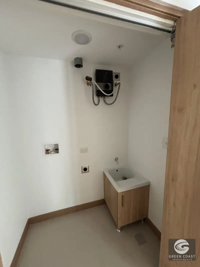 New beachfront 3 bedroom condo for only $180,000!! photo 36