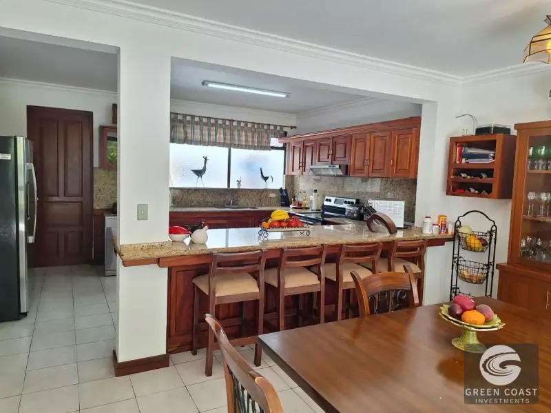 Modern 4-BR Luxury Estate with Panoramic Views in Exclusive Guayabos, Curridabat — view 29, Curridabat, Costa Rica